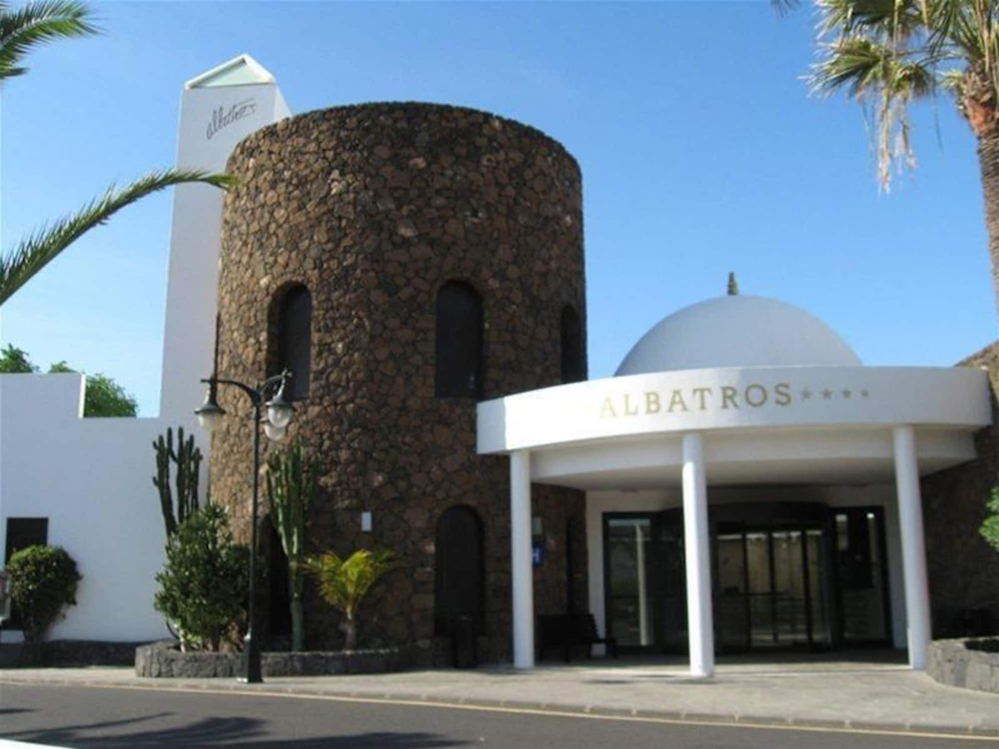 Allsun Hotel Albatros Costa Teguise Dış mekan fotoğraf